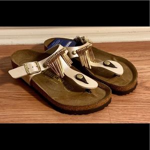 Birkenstock Gizeh Fringe vintage lace sz36 sandals